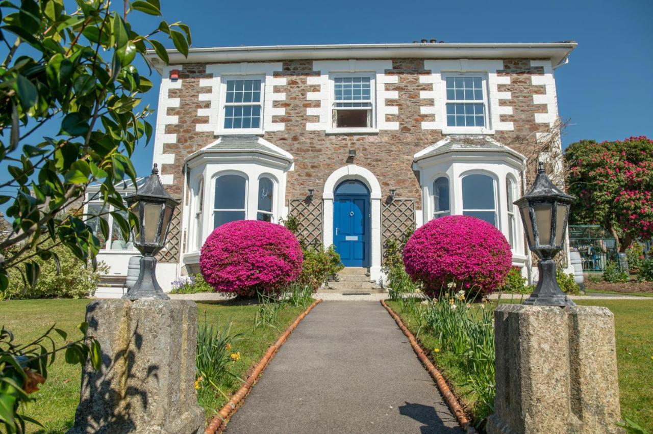 Ivy House Cornwall B&B 세인트오스틀 외부 사진