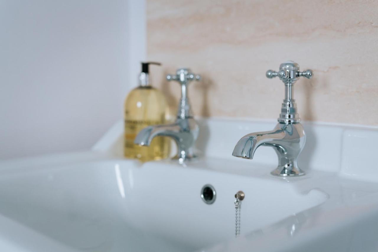 Ivy House Cornwall B&B 세인트오스틀 외부 사진